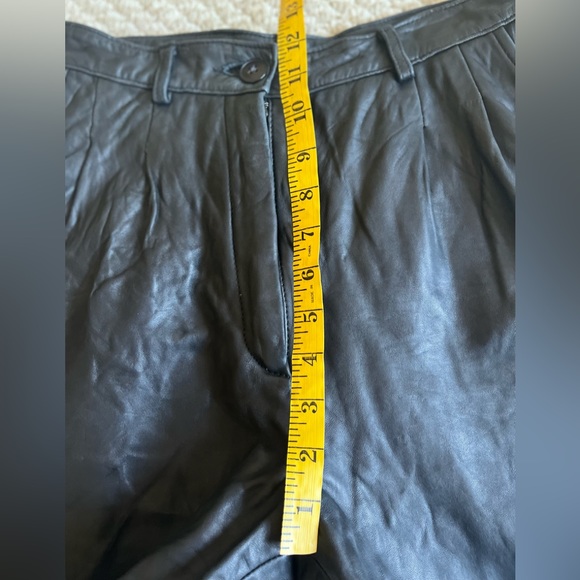 Michael Hoban high waisted leather pants - Picture 15 of 16